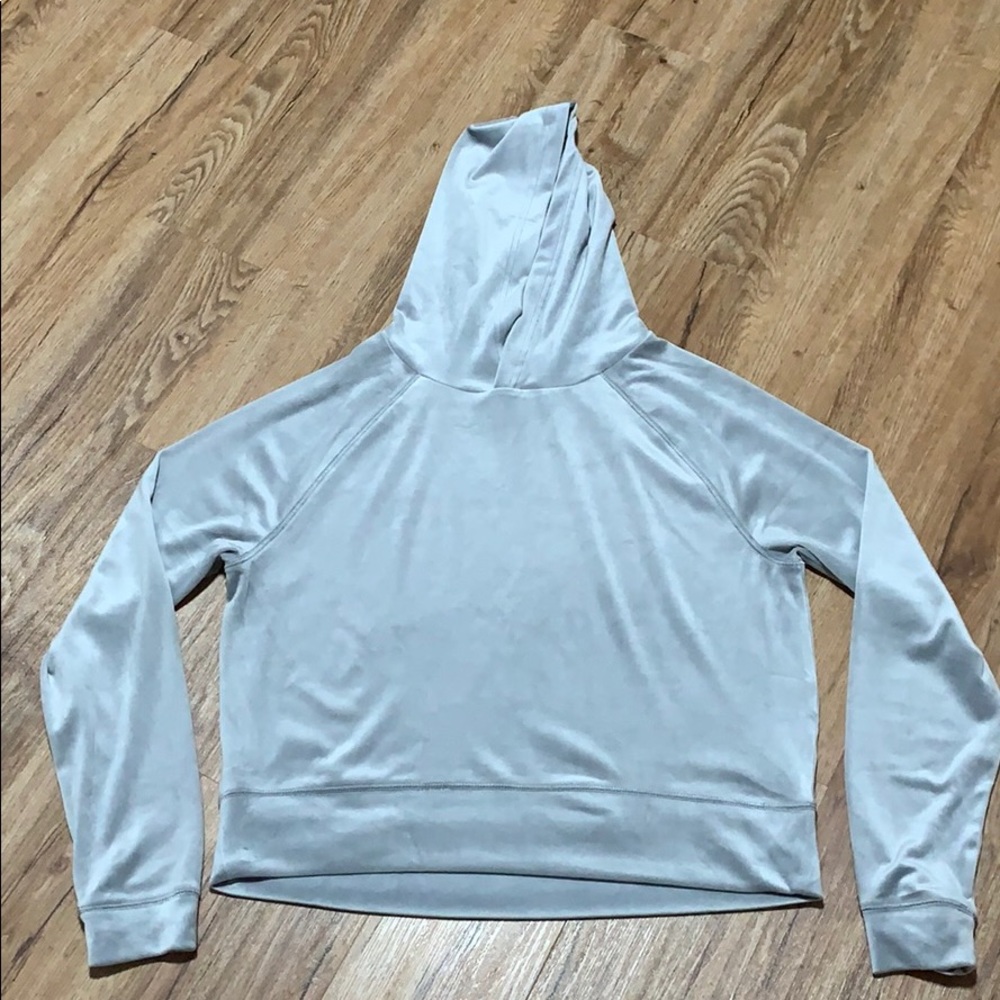 SO GRAY VELVET CROP TOP